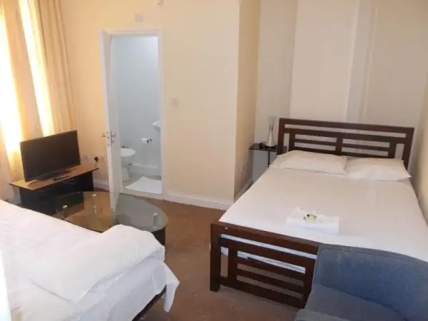Citystay Hotel 5