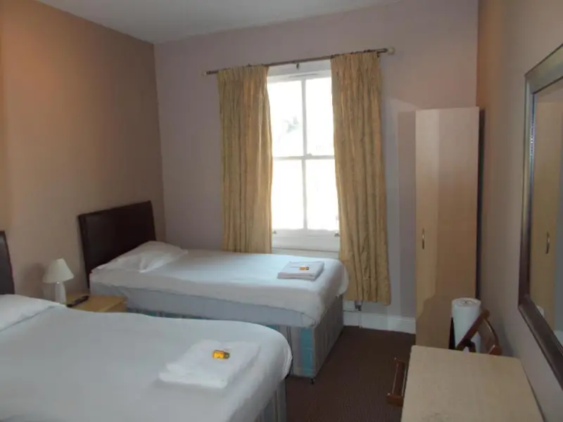 Twin Room with Private Bathroom