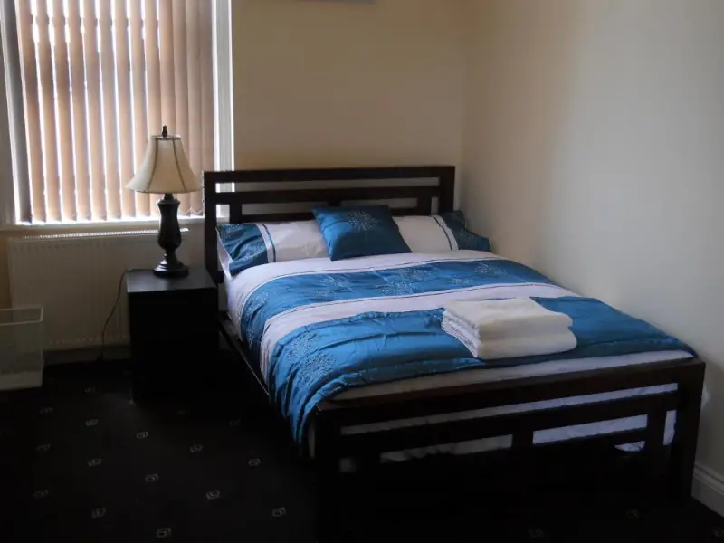 Double Room with Shared Bathroom
